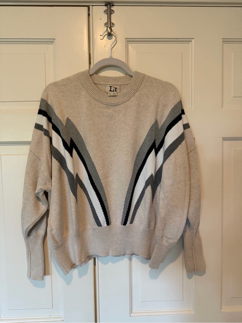 LABEL+thread Beige Crewneck Sweater with Graphic Stripe Detail